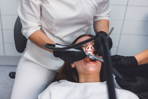 Best Emergency Dental Care for Broken or Chipped Teeth in Seven Mile, AZ